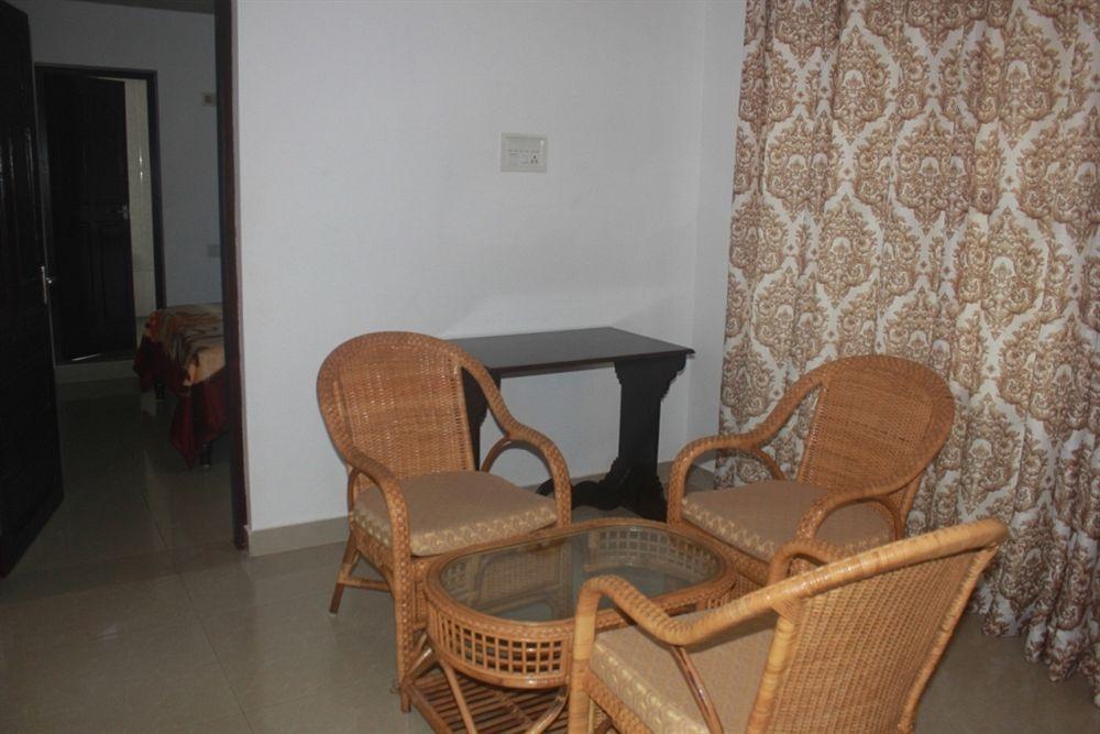 Palm Beach Resort, Alleppey アーラップーザ県 エクステリア 写真