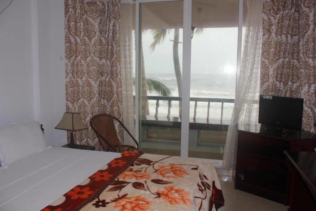 Palm Beach Resort, Alleppey アーラップーザ県 エクステリア 写真